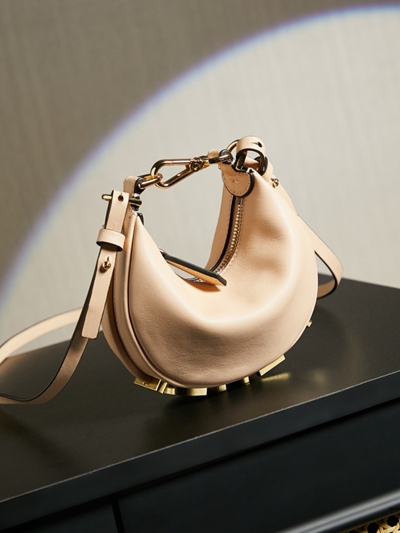 フェンディバッグ素材ディテール